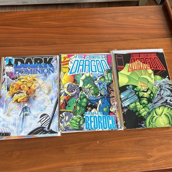 Comic Book Lot of 14 1990s Comics, Savage Dragon, Superman and More! - Picture 6 of 7